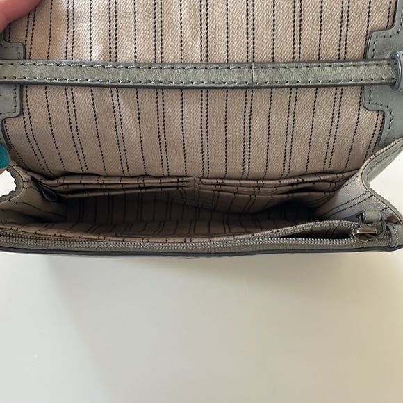 FRYE Melissa Crossbody / Wallet - Fern Mint - Picture 6 of 6